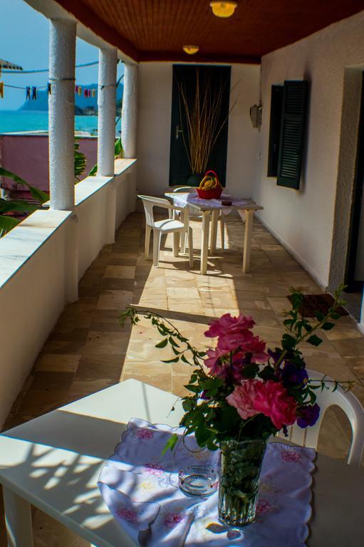 Agathi Beach House Agios Gordios  Luaran gambar